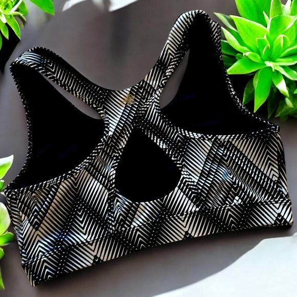 Tek Gear Women’s Keyhole Medium-Impact Running Activewear Sports Bra - Picture 15 of 16